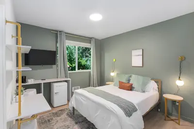 Photo 3 - Sweet Suites Capitol Hill
