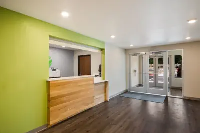 Photo 4 - Woodspring Suites Austin Central