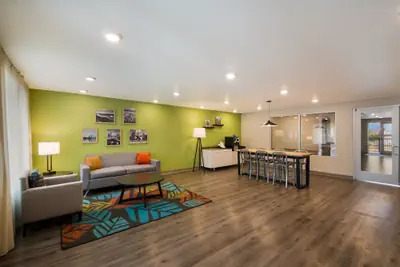 Photo 3 - Woodspring Suites Austin Central