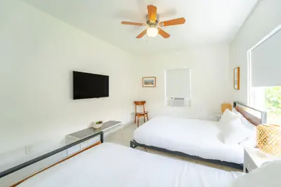 Photo 4 - PRAIA Hotel Hollywood