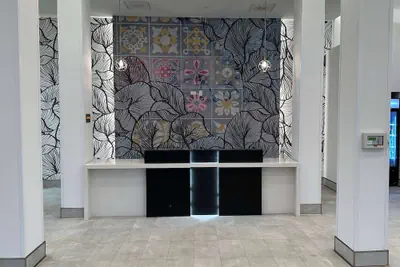 Photo 3 - La Quinta by Wyndham Chicago O'Hare Airport