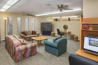 Photo 4 - GetAways at Havasu Dunes Resort