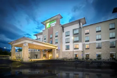 Photo 2 - Holiday Inn Express & Suites Salt Lake City South - Murray by IHG