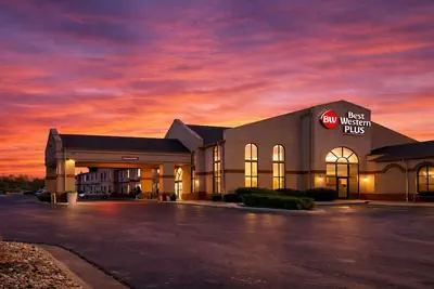 Photo 2 - Best Western Plus Sikeston I-55