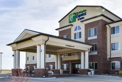 Photo 2 - Holiday Inn Express & Suites Nevada by IHG