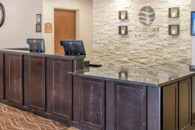 Photo 3 - Comfort Inn & Suites San Marcos near Outlet Mall