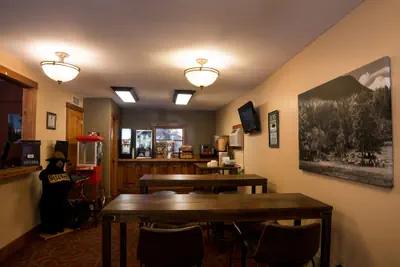 Photo 3 - Silver Moon Inn