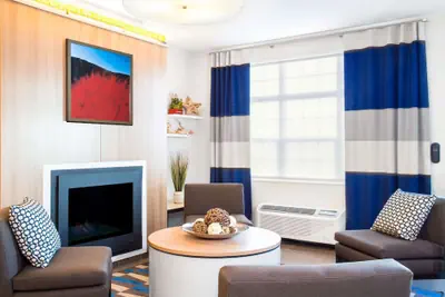 Photo 3 - Microtel by Wyndham Vernal / Naples