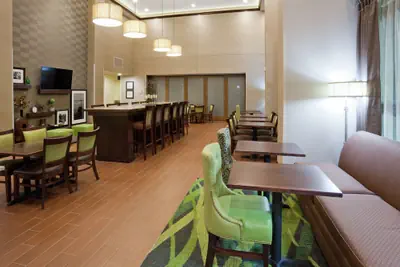 Photo 5 - Hampton Inn & Suites Minneapolis West/ Minnetonka
