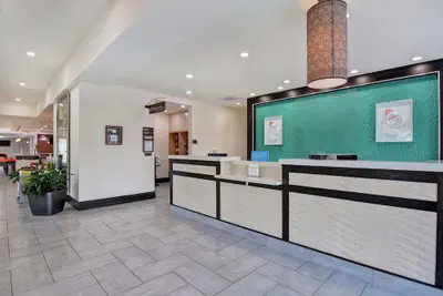 Photo 2 - Hilton Garden Inn Fayettevile