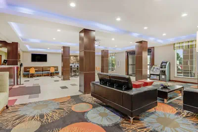 Photo 3 - SureStay Plus Hotel by Best Western Owasso Tulsa North