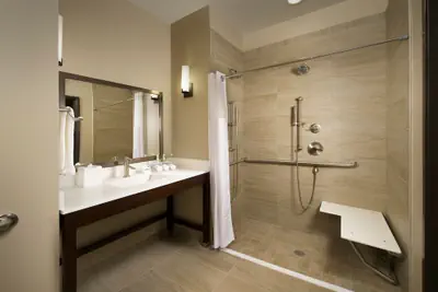 Photo 5 - Holiday Inn Express & Suites Waco South by IHG