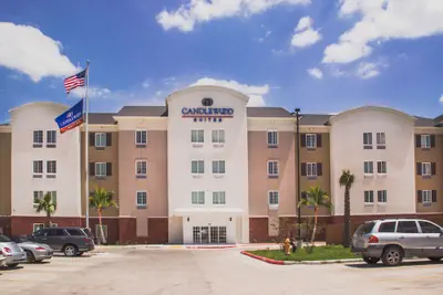 Photo 2 - Candlewood Suites Harlingen by IHG