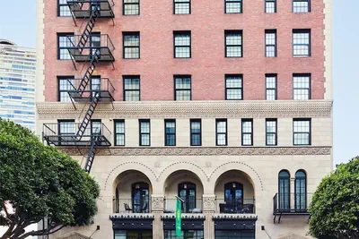 Photo 2 - Hotel Figueroa, Unbound Collection by Hyatt