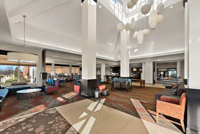 Photo 4 - Hilton Garden Inn Findlay