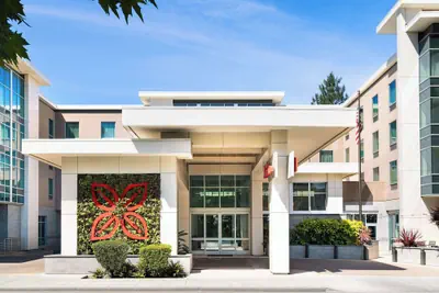 Photo 2 - Hilton Garden Inn Palo Alto