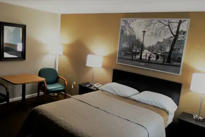 Photo 3 - Attican Motel