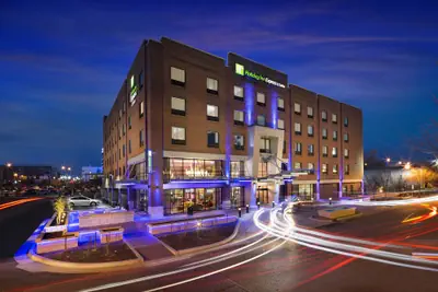 Photo 2 - Holiday Inn Express & Suites Oklahoma City Dwtn - Bricktown by IHG