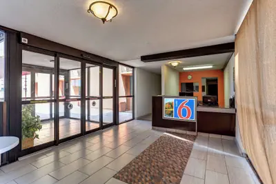 Photo 4 - Motel 6 Jackson, TN