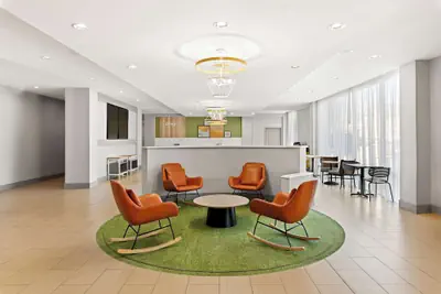 Photo 3 - Spark by Hilton Little Rock West