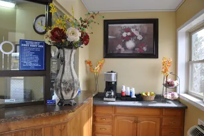 Photo 3 - Best Rest Inn