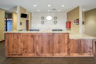 Photo 5 - Comfort Suites Moab near Arches National Park