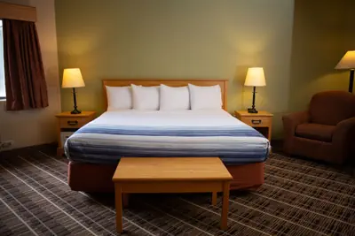 Photo 5 - AmericInn by Wyndham Pampa - Event Center