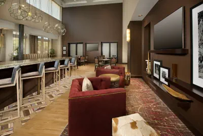 Photo 5 - Hampton Inn & Suites San Antonio-Downtown/Market Square
