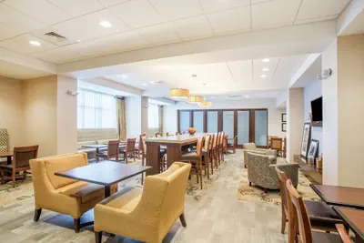 Photo 5 - Hampton Inn Philadelphia/Voorhees