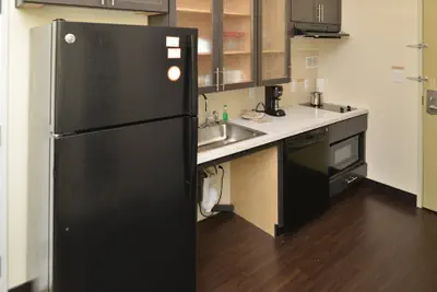 Photo 5 - Candlewood Suites Eugene Springfield by IHG