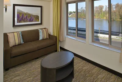 Photo 4 - Candlewood Suites Eugene Springfield by IHG