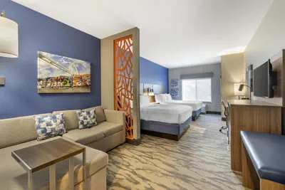 Photo 2 - Best Western Plus Castlerock Inn & Suites