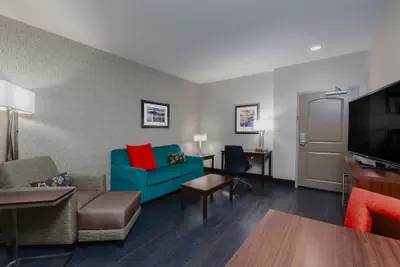 Photo 5 - Holiday Inn Express & Suites Eureka by IHG