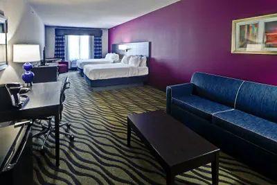 Photo 5 - Holiday Inn Express Hutchinson by IHG