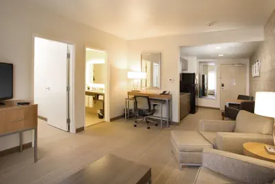 Photo 4 - Holiday Inn Express & Suites Pocatello by IHG