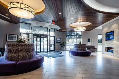 Photo 5 - Bluemont Hotel