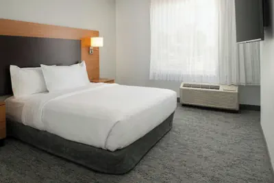 Photo 5 - TownePlace Suites by Marriott Lancaster, CA
