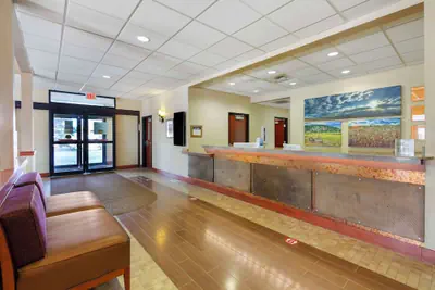 Photo 3 - Best Western Golden Prairie Inn & Suites