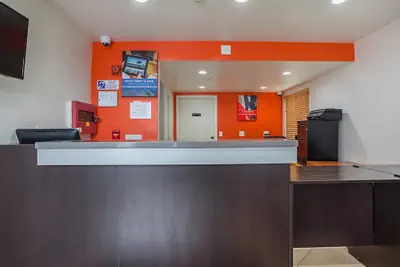 Photo 4 - Motel 6 Ventura, CA - Downtown