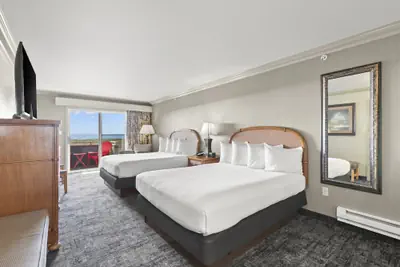 Photo 2 - Surf & Sand Lodge