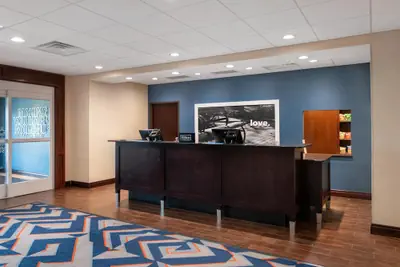 Photo 3 - Hampton Inn & Suites Harvey/New Orleans West Bank