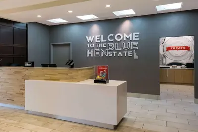 Photo 3 - Hampton Inn & Suites Wilmington Christiana
