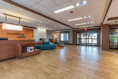 Photo 3 - Fairfield Inn & Suites Elkhart