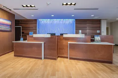Photo 5 - Fairfield Inn & Suites Elkhart