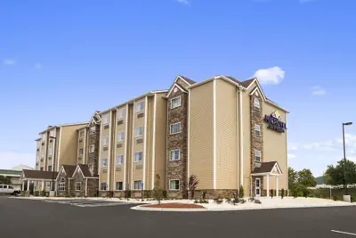 Photo 2 - Microtel Inn & Suites By Wyndham Lynchburg