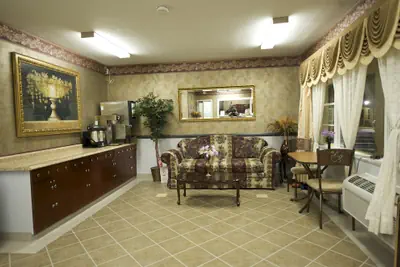 Photo 4 - Executive Inn And Suites