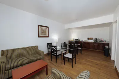 Photo 4 - America Inn & Suites