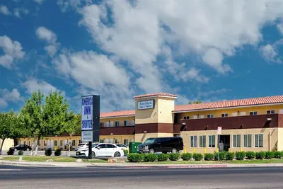 Photo 2 - America Inn & Suites