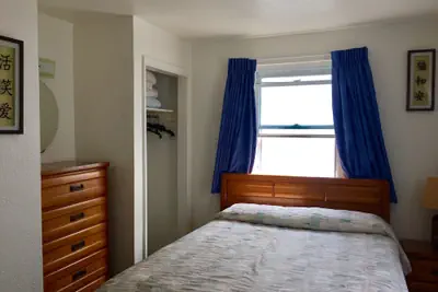 Photo 2 - White Caps Motel
