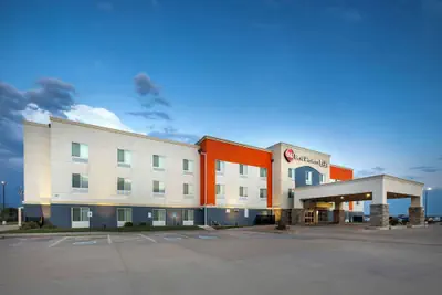 Photo 2 - Best Western Plus Pratt